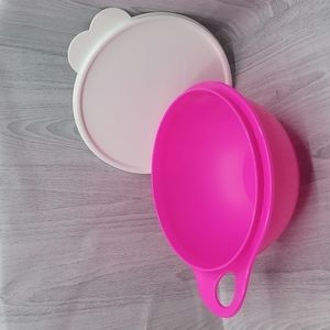 Tupperware Thats A Bowl Mini Bowl Hot Pink New